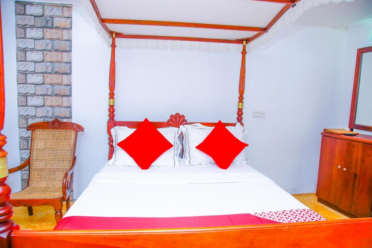 Hotel Nawathana Matara Buitenkant foto