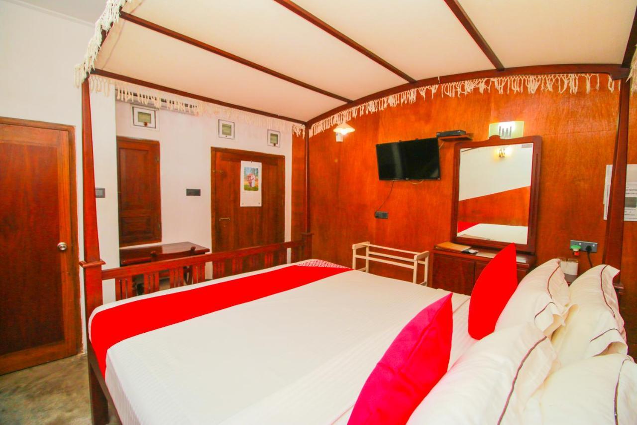 Hotel Nawathana Matara Buitenkant foto
