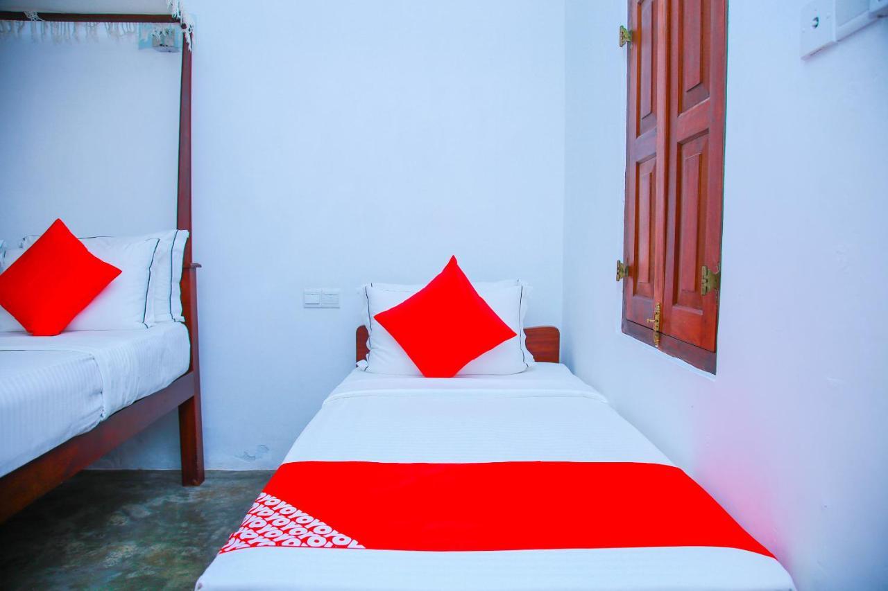 Hotel Nawathana Matara Buitenkant foto