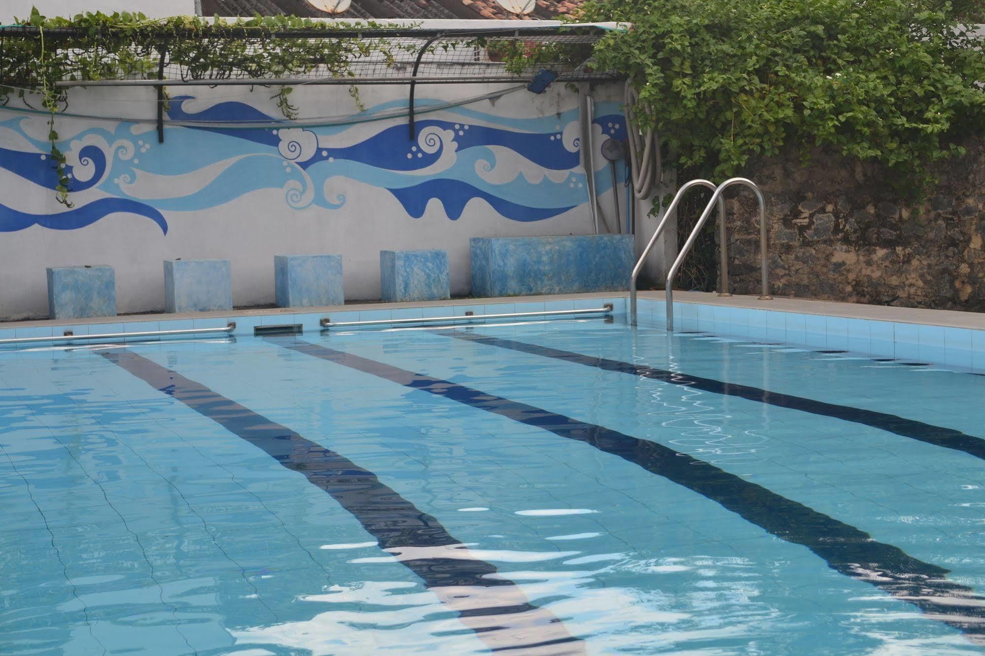 Hotel Nawathana Matara Buitenkant foto